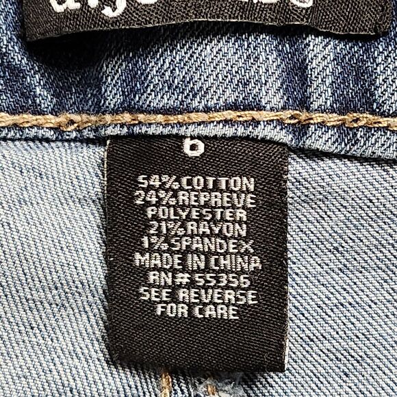 D Jeans Womens Size‎ 6 30x29 Blue Mid Rise Skinny Stretch Distressed Denim D. - Picture 11 of 15
